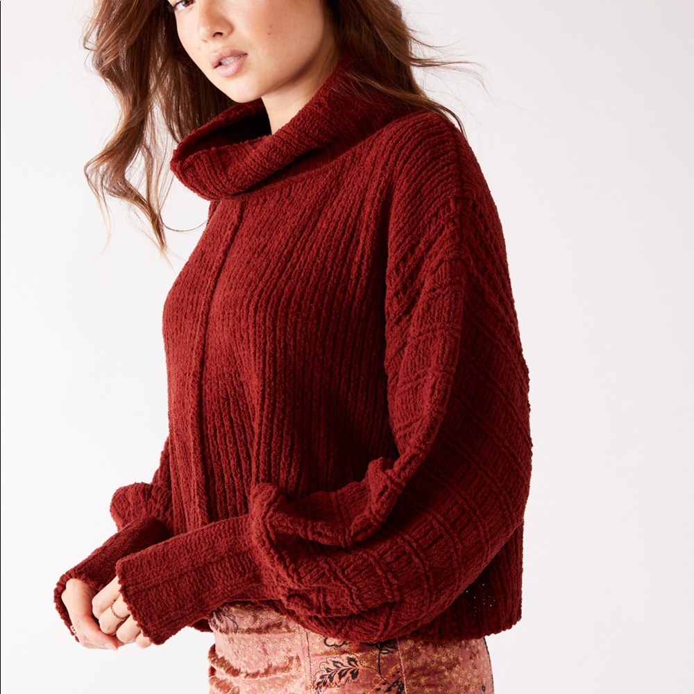 FREE PEOPLE BE YOURS KNITTED COWL SWEATER NWT ♥️